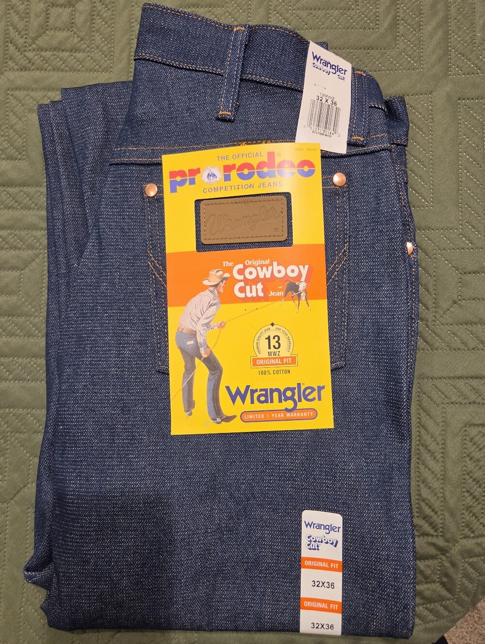 Wrangler Men's Dark Blue Bootcut Jeans 32x36